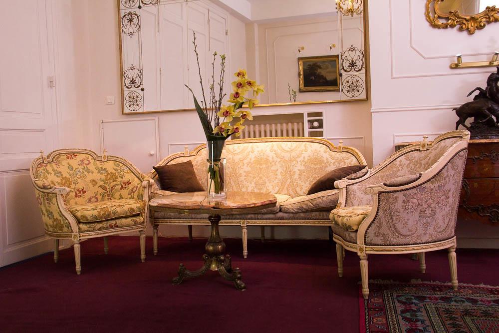 Hotel Memorial Сен-Кантен Экстерьер фото