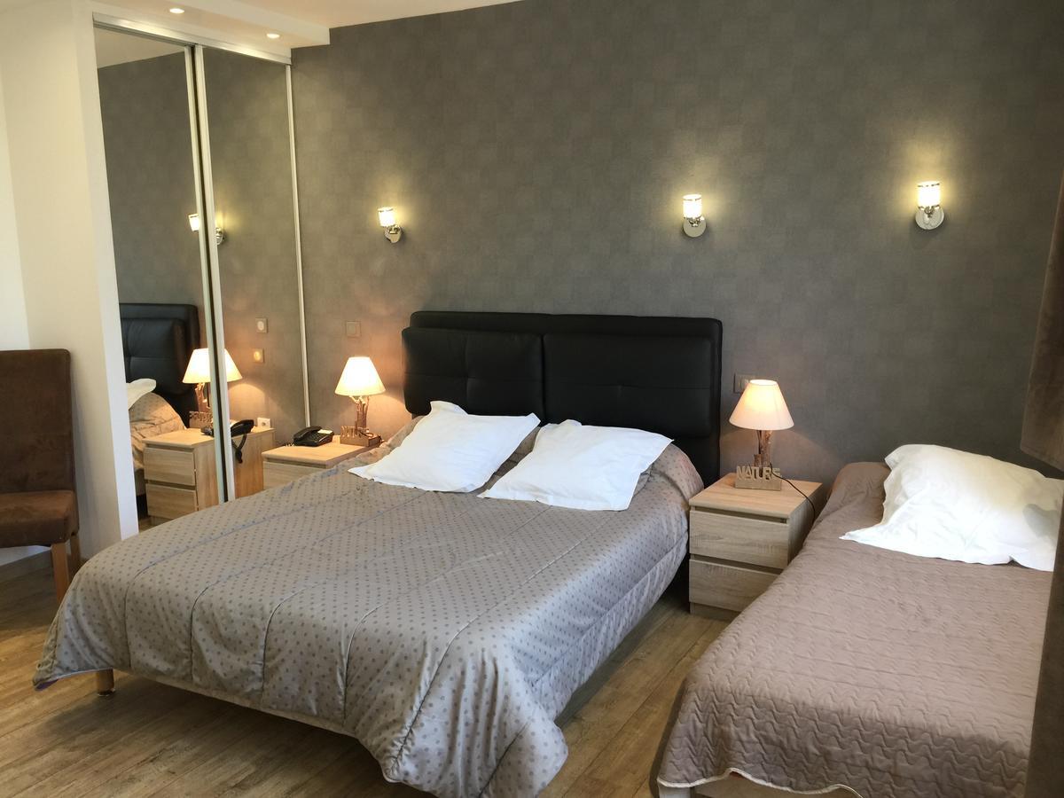 Hotel Memorial Сен-Кантен Экстерьер фото