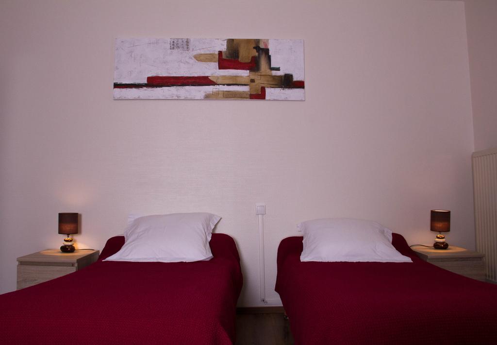 Hotel Memorial Сен-Кантен Номер фото